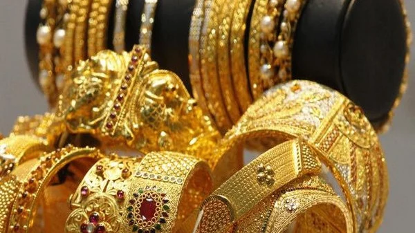 gold_jewellery